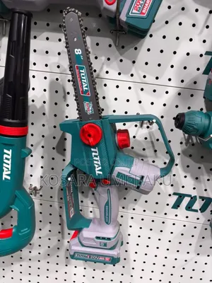 Total Cordless Chainsaw 9"
