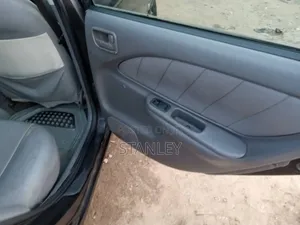 Toyota Avensis 2.0 D Verso 2002 Black