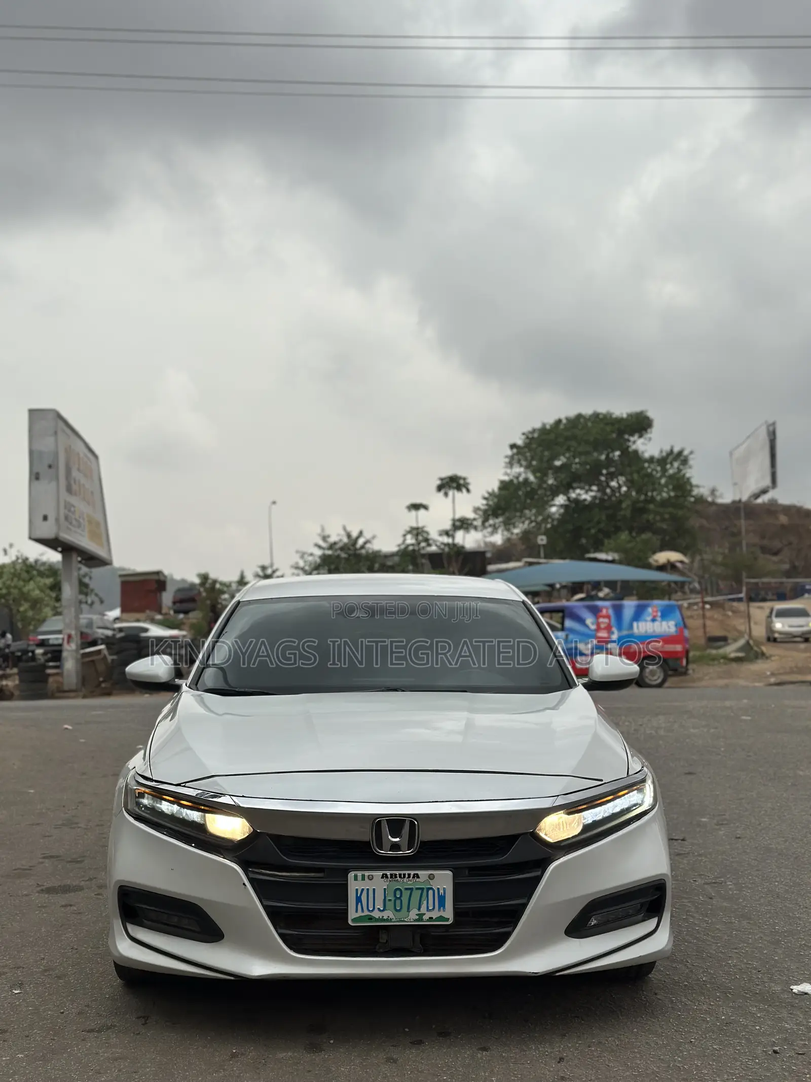 Honda Accord 2019 White