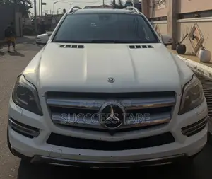 Mercedes-Benz GL-Class GL450 4MATIC 4dr SUV AWD (4.7L 8cyl Turbo 7A) White