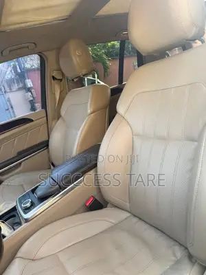 Mercedes-Benz GL-Class GL450 4MATIC 4dr SUV AWD (4.7L 8cyl Turbo 7A)