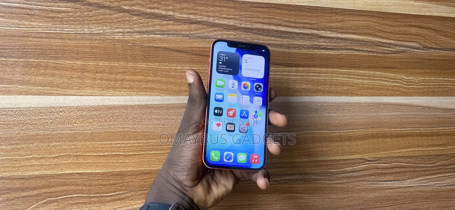 Apple iPhone 12 64 GB Red