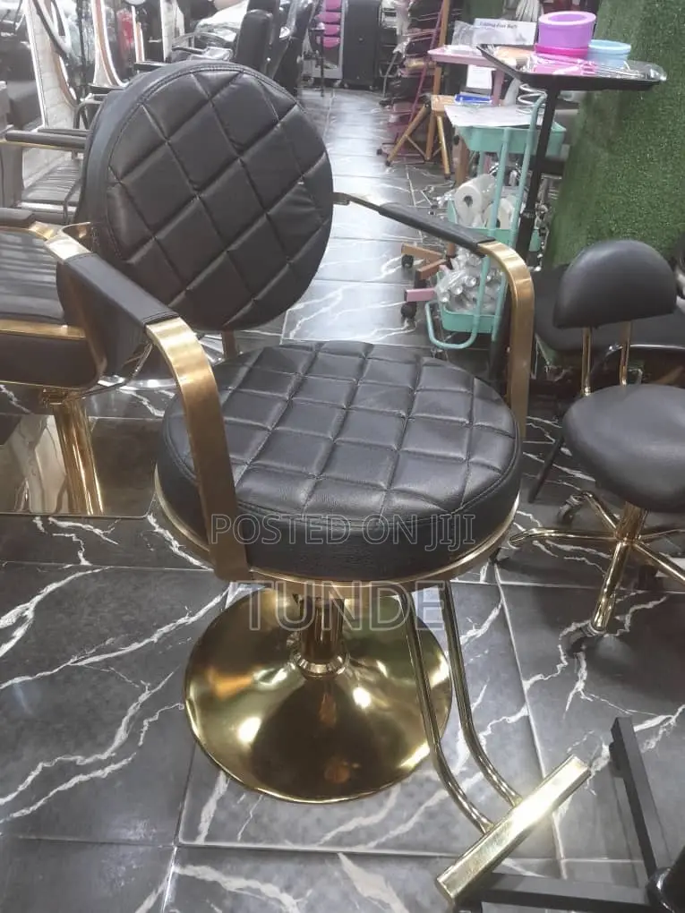 Executive Barbers Chair