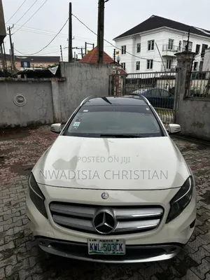 Mercedes-Benz GLA 250 2016 White