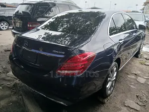 Mercedes-Benz C300 Base 4dr RWD Sedan (2.0L 4cyl 7A) 2015 Blue
