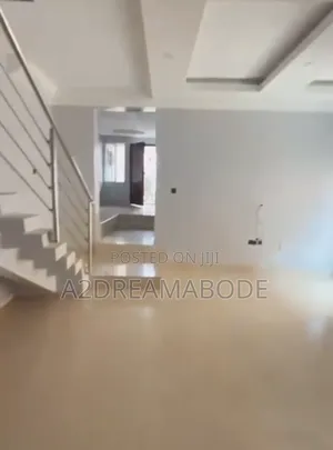 4bdrm Duplex in Magodo Phase 2 for rent