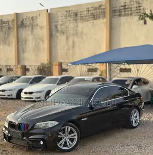 BMW 528i 2012 Black