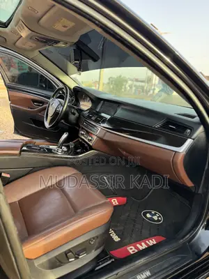 BMW 528i 2012 Black