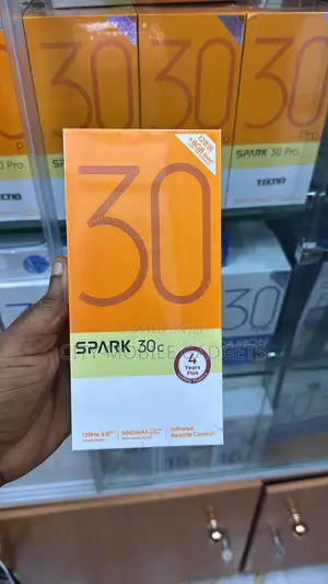 Tecno Spark 30C 128 GB White