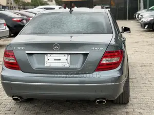 Mercedes-Benz C300 2012 Gray