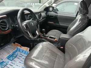 Toyota Tacoma 4dr Double Cab 2016 Silver