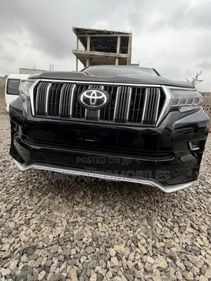 Toyota Land Cruiser Prado 2010 Black
