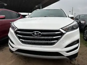 Hyundai Tucson Limited AWD 2017 White