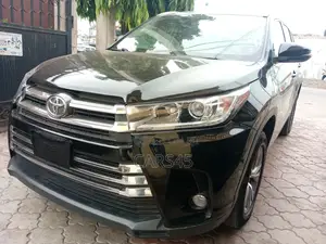 Toyota Highlander 2015 Black