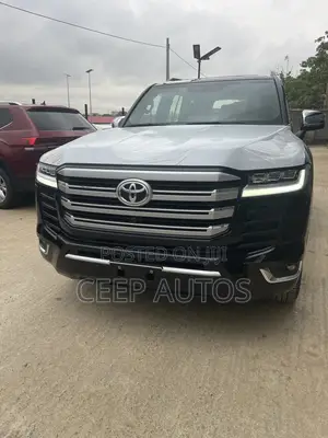 New Toyota Land Cruiser 2025 Black
