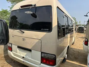 Toyota Coaster 2017 Gold