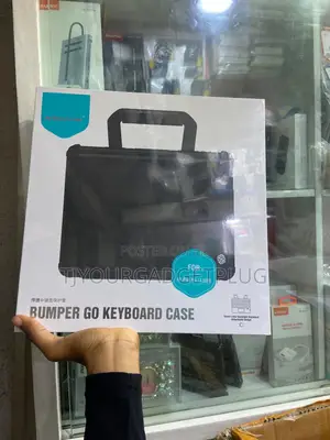 Nillkin Bumper Go Keyboard Case.