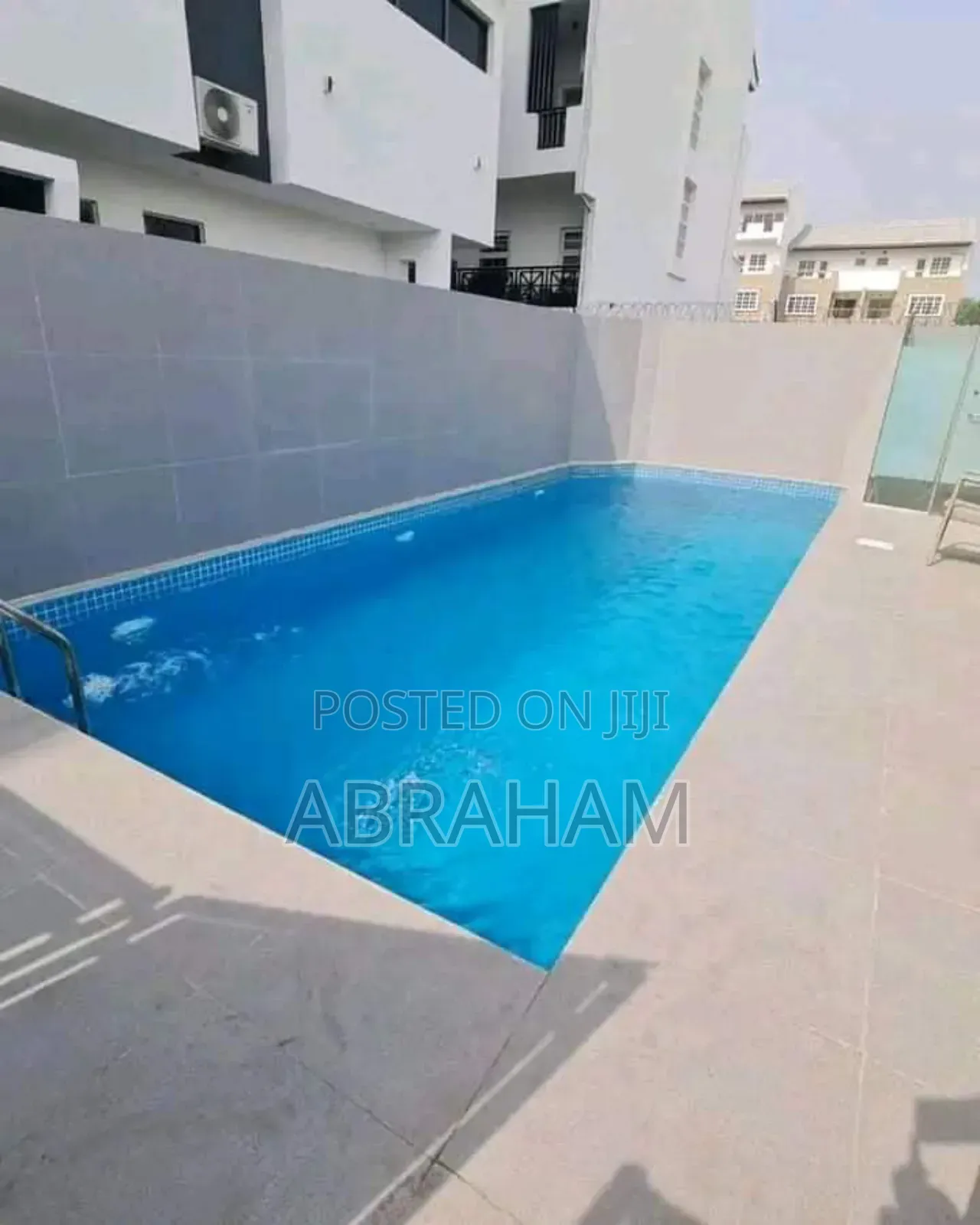 Professionals Swimming Pool Tiling Work