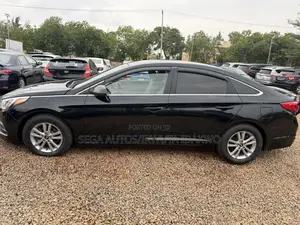 Hyundai Sonata Sport 4dr Sedan (2.4L 4cyl 6A) 2015 Black