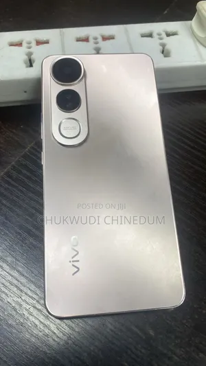 Vivo V50 Lite 5G 256 GB Gold