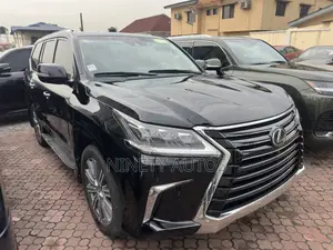Lexus LX 570 AWD 2017 Black