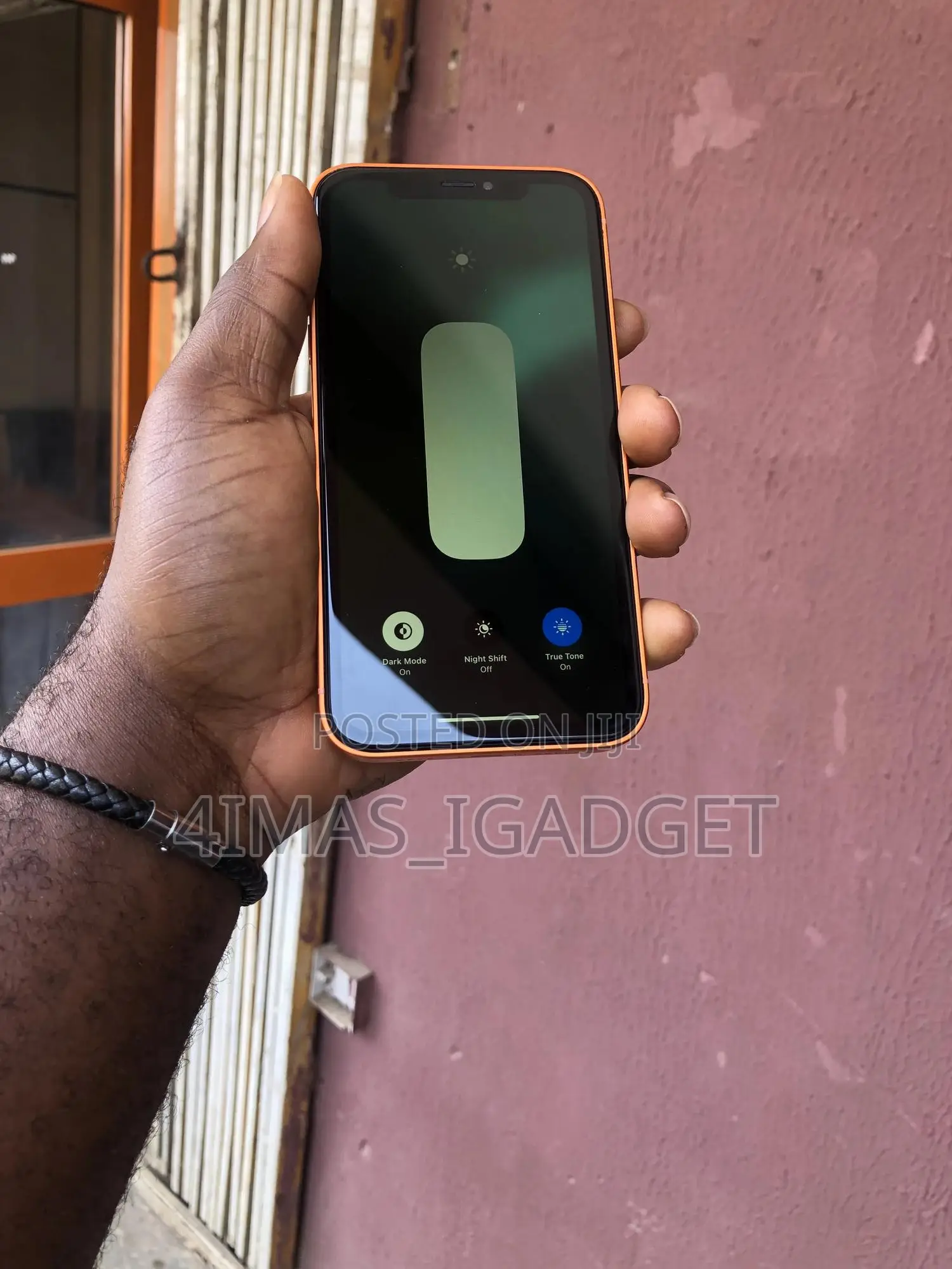 Apple iPhone XR 64 GB Orange