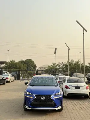 Lexus NX 200t FWD 2017 Blue