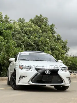 Lexus ES 350 FWD 2016 White