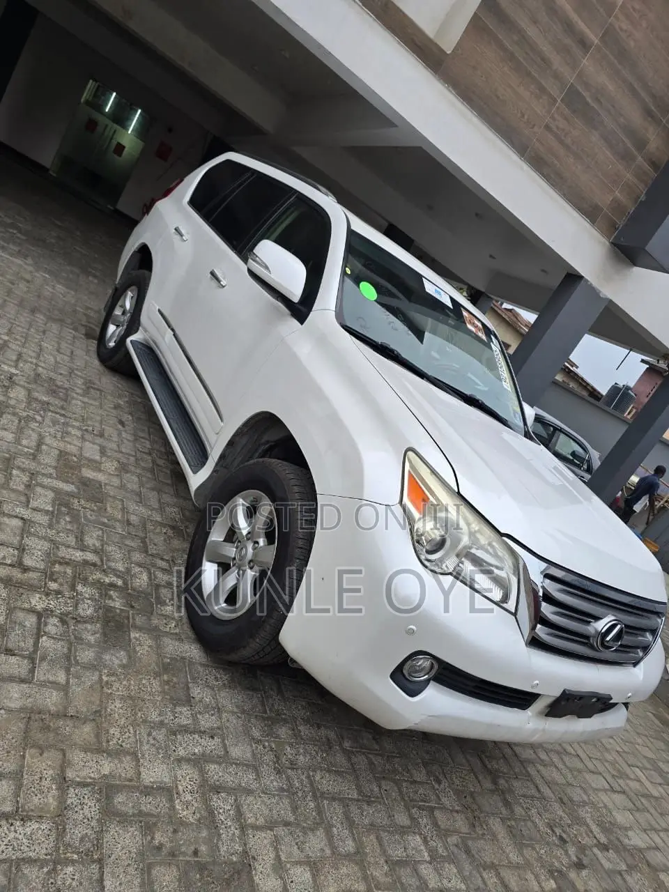 Lexus GX 460 Base 2013 White