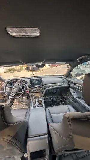 Honda Accord 2019 Gold