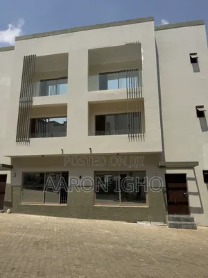 Tterrace Duplex With Bq