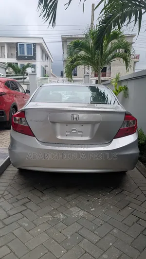 Honda Civic 2013 Silver