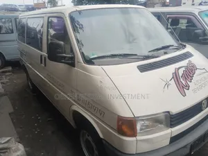 Volkswagen Transporter 2003 White