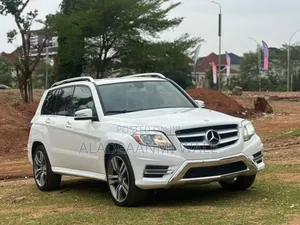 Mercedes-Benz GLK-Class 350 SUV 2013 White