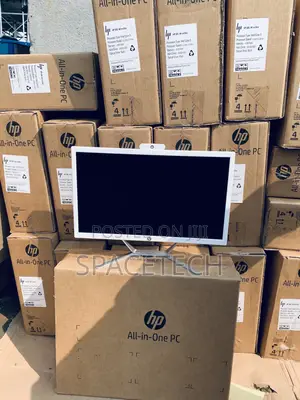 New Desktop Computer HP AiO 22 8GB Intel Core i5 SSD 256GB