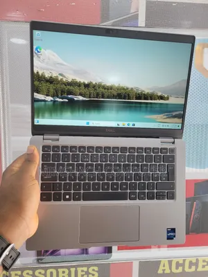 Laptop Dell Latitude 5340 16GB Intel Core i7 SSD 512GB