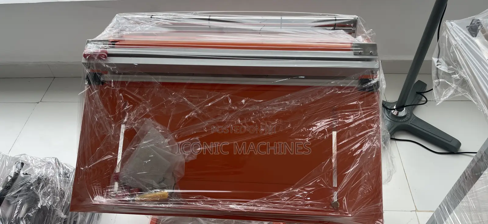Pedal Sealing Machine