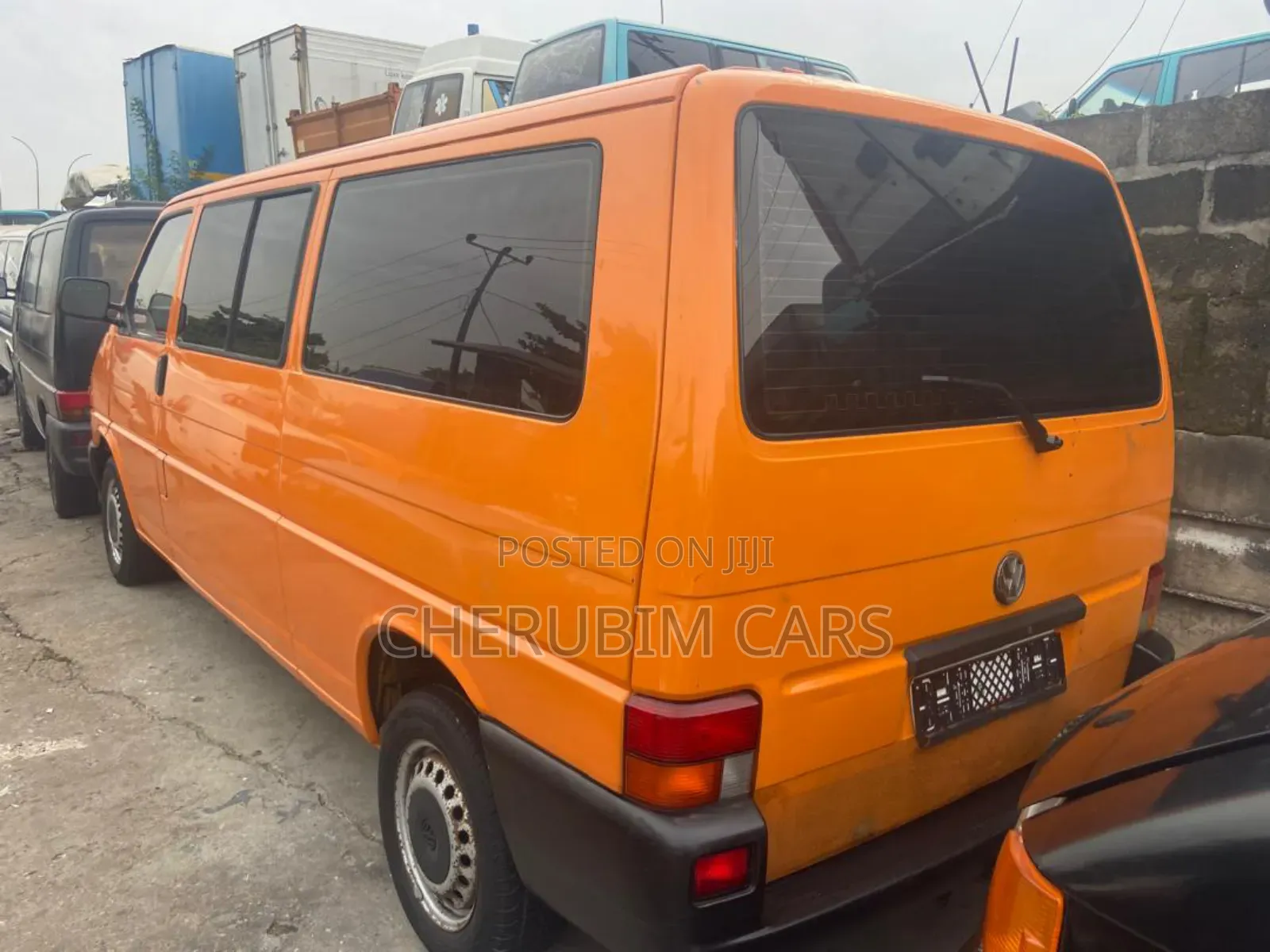 Volkswagen Transporter 2003 Orange