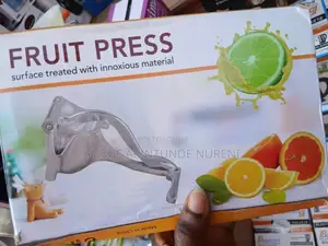 Hand Juicer