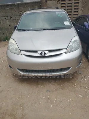Toyota Sienna 2007 Silver