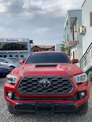Toyota Tacoma 2019 Red