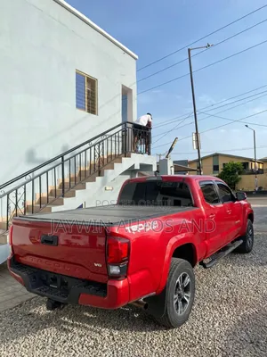 Toyota Tacoma 2019 Red