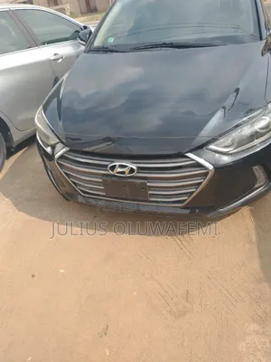 Hyundai Elantra 2017 Black