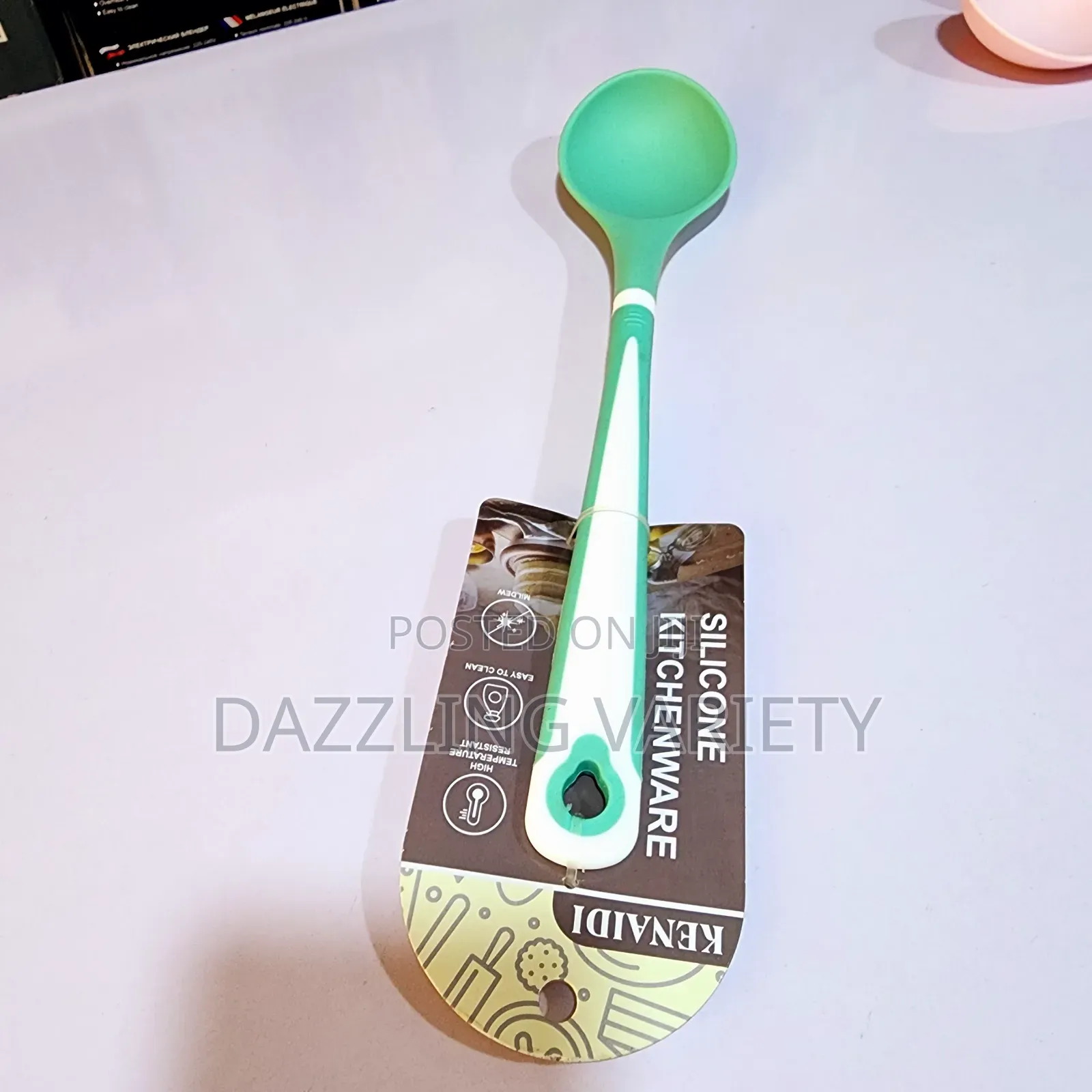 Kenaidi Silicone Spoon