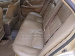 Toyota Camry Automatic 1999 Gold