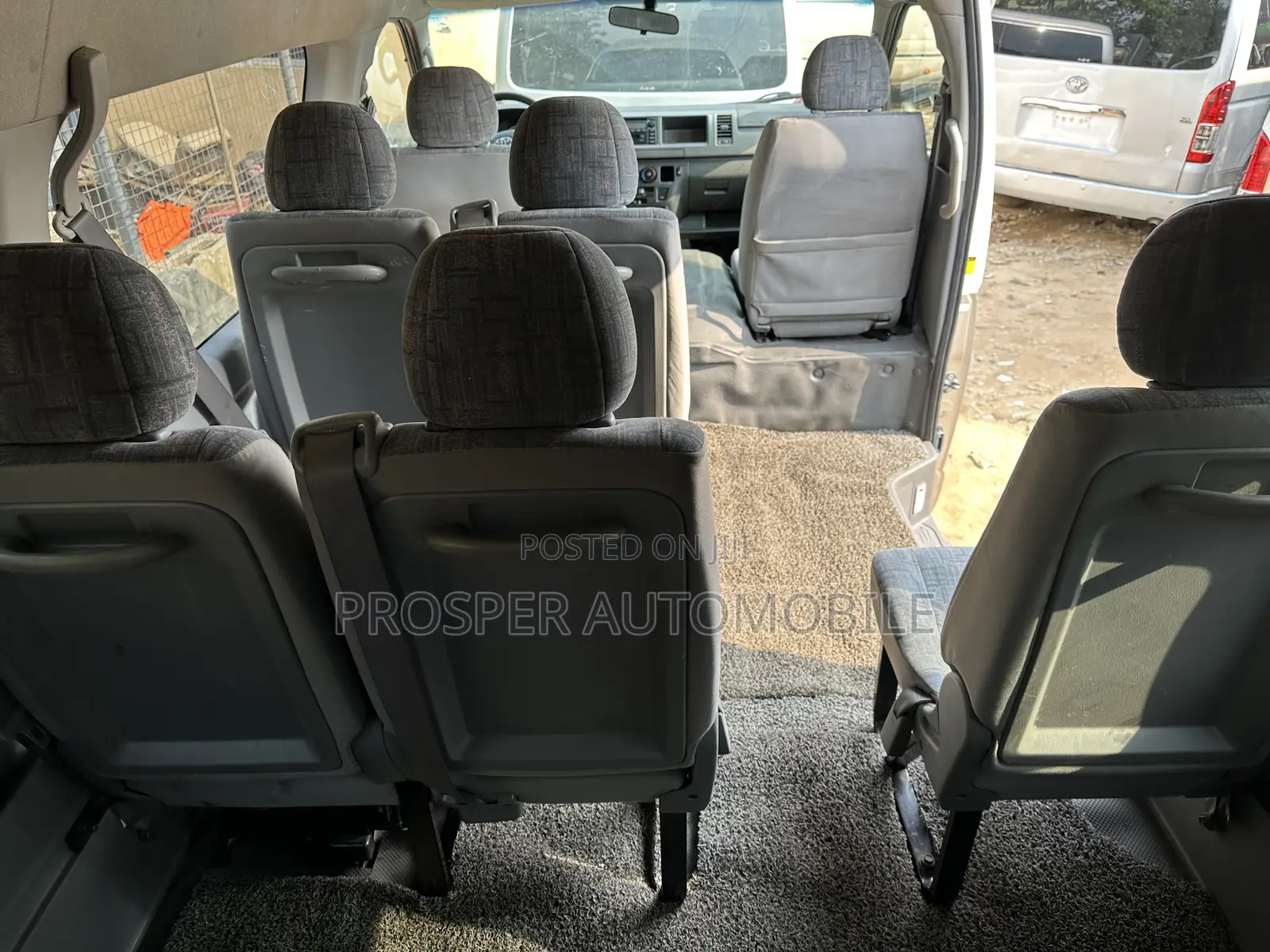 Toyota HiAce 2018 Brown