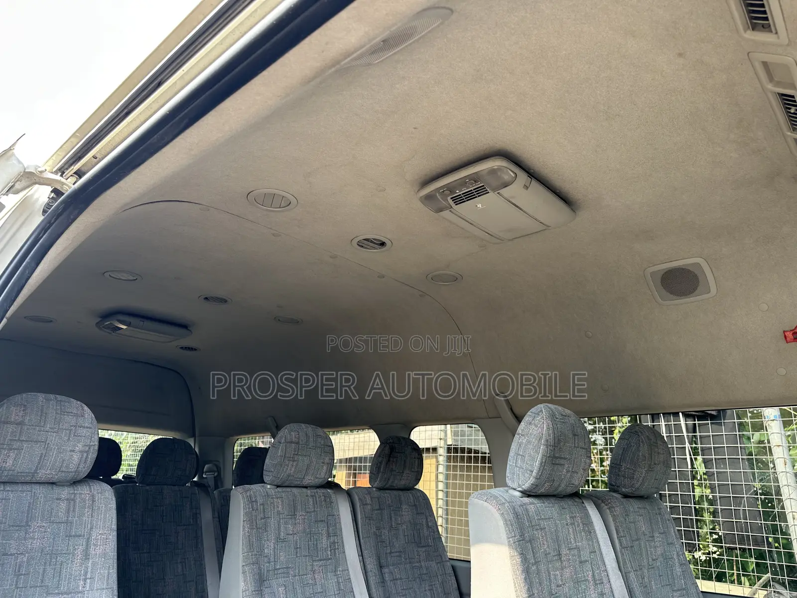 Toyota HiAce 2018 Brown