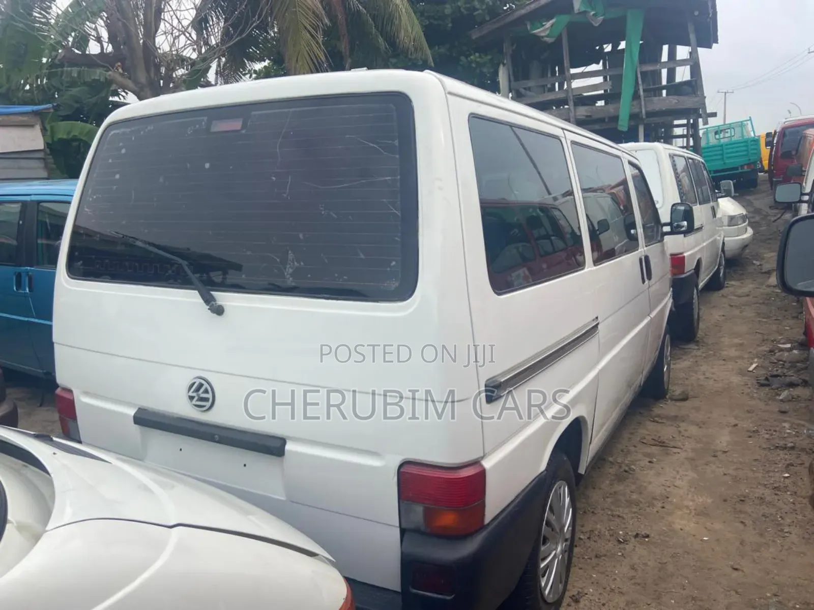 Volkswagen Transporter 2002 White