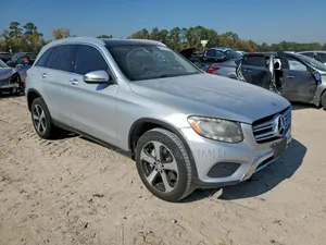 Mercedes-Benz GLC-Class 2016 Silver