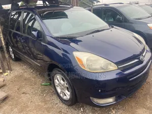 Toyota Sienna XLE Limited 2007 Blue